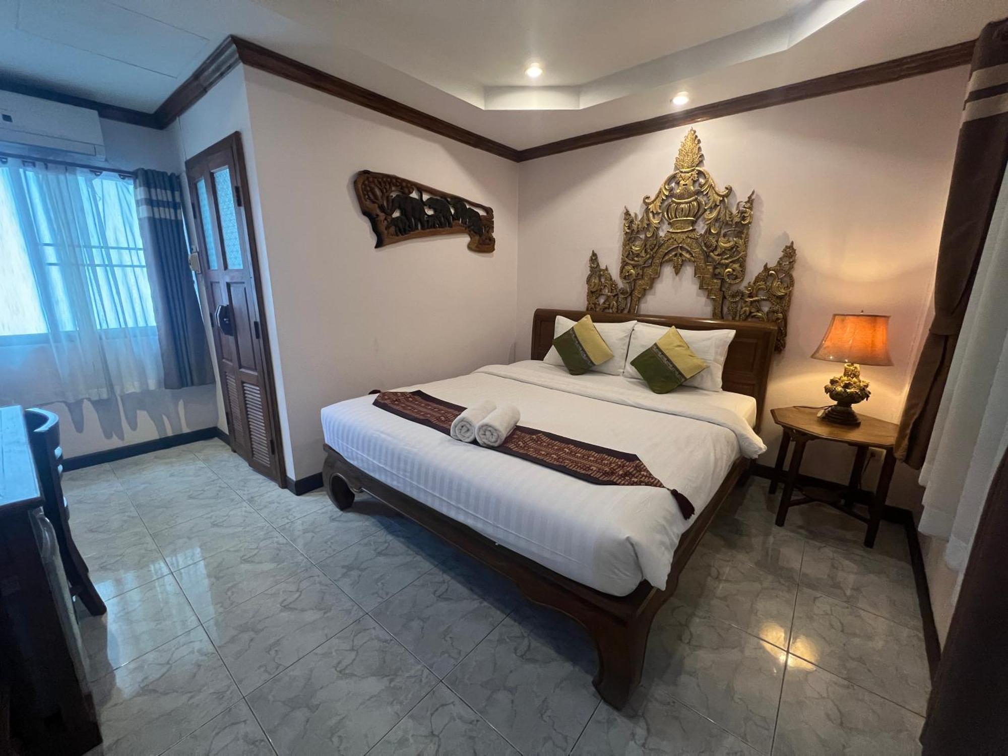 Отель Pha Thai House Чиангмай Экстерьер фото